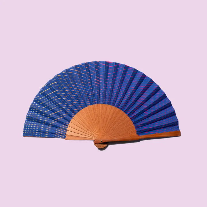 FAN - DANCING WAVES