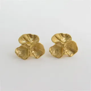 Ohrstecker Drei Blütenblätter - gold