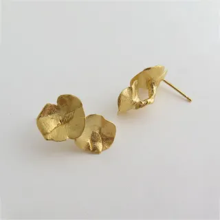 Ohrstecker Zwei Blütenblätter - gold