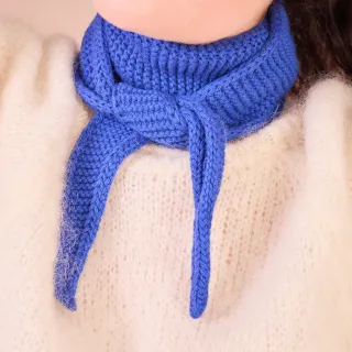 Sophie Schal - Elektrisch Blau