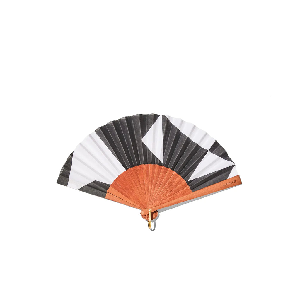 Produktbild FAN - SHADOW PLAY