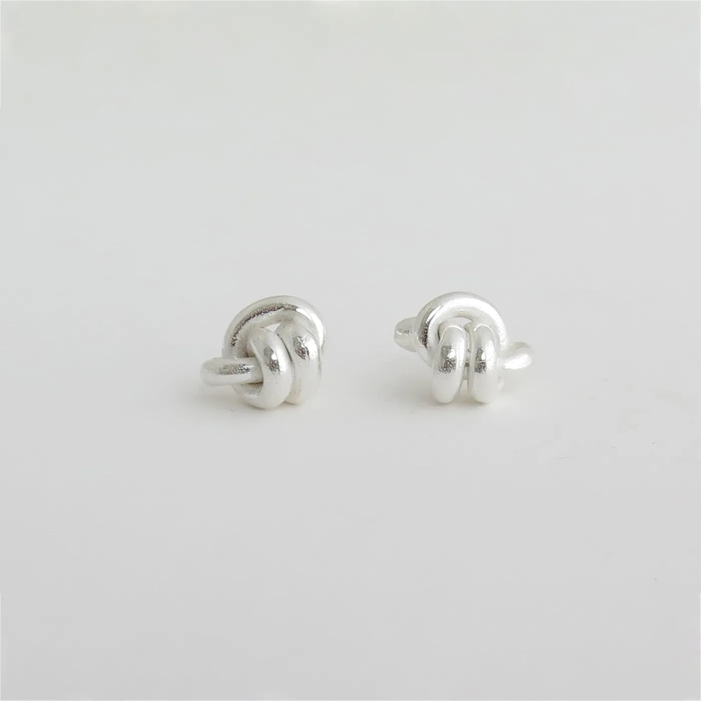 Ohrstecker Doppelknoten - silber
